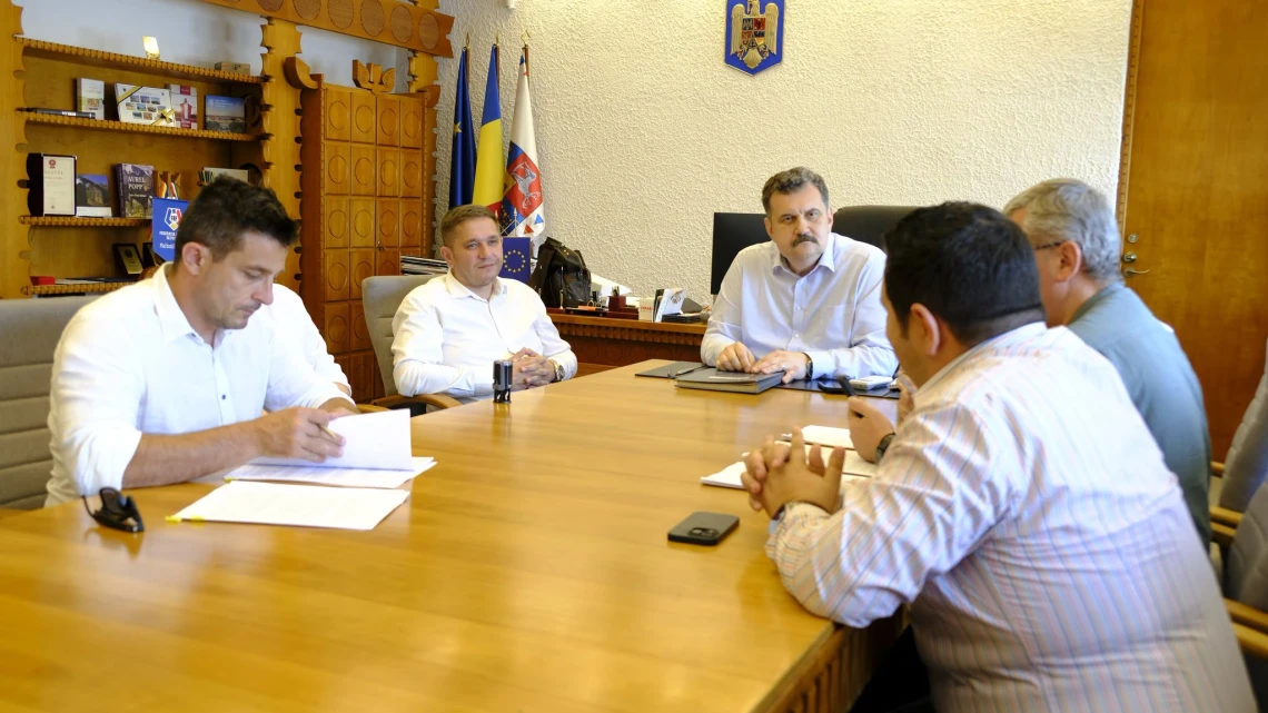 Consiliul Județean Satu Mare a semnat contractele pentru întreținerea drumurilor județene