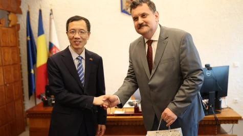 Ambasadorul Republicii Populare Chineze în România, Excelența Sa Chen Feng, în vizită oficială în județul Satu Mare