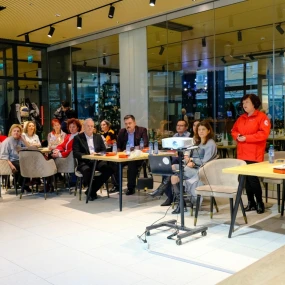 Educație pentru sănătate și sprijin social