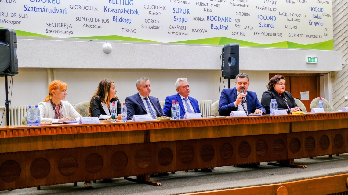 Sesiune de informare și consiliere pentru centrele rezidențiale din județul Satu Mare
