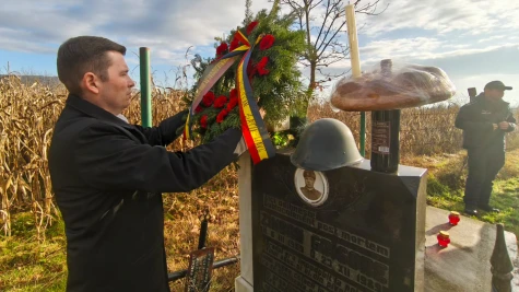 Tiszteletadás a szabadságért harcoló szatmári hősök előtt