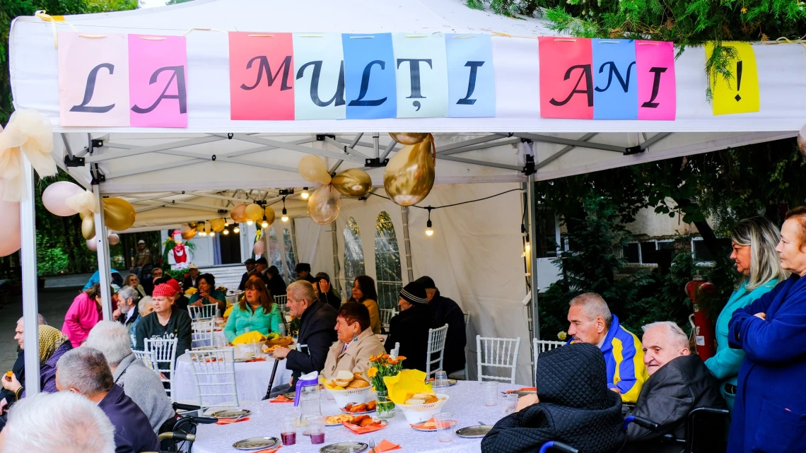 Ziua Vârstnicilor, sărbătorită cu bucurie la Căminul Șansa
