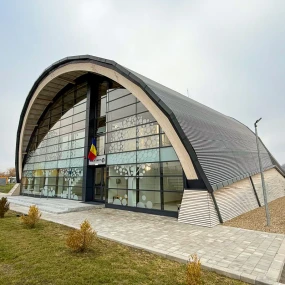 Átadták Tasnád új tanuszodáját