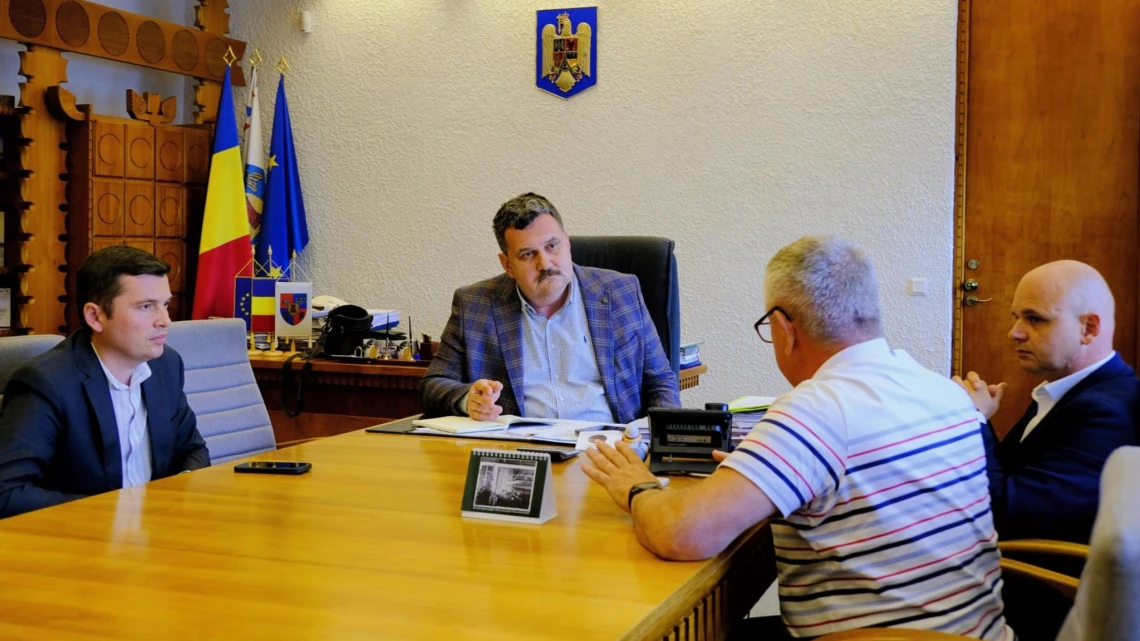 Colaborare pentru un transport public eficient