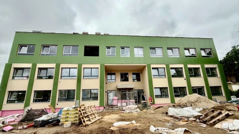 Locuitorii din Tășnad sunt tot mai aproape de a beneficia de servicii medicale moderne